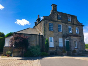 Carr View Hall Apt3 Grade II Listed